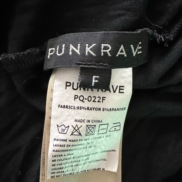 PunkRave Dress - Picture 3 of 4